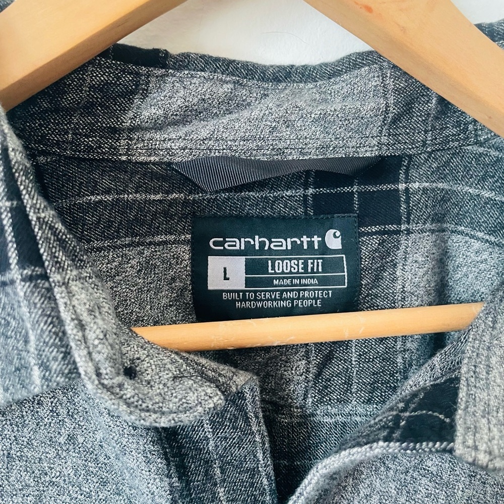 Carhartt Black and Gray Checkered Shirt - Picture 3 of 6
